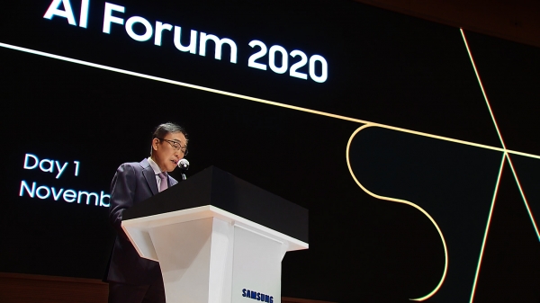 '삼성 AI 포럼 2020'에서 개회사를 하고 있는 김기남 대표이사(부회장) (사진=삼성전자 제공)