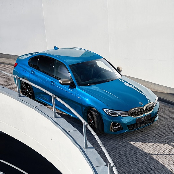 'M340i BMW 코리아 25주년 롱 비치 블루 에디션'(사진=BMW코리아)