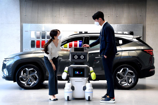 현대자동차그룹의 비대면 고객 응대 서비스 로봇 'DAL-e' (사진=현대자동차)