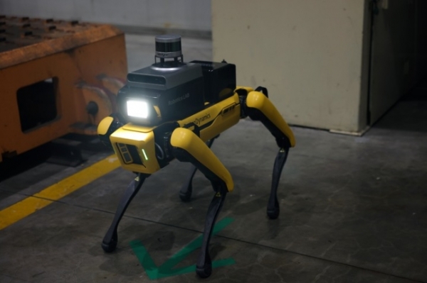 보스턴다이내믹스와 첫 번째 프로젝트 ‘공장 안전서비스 로봇’ (사진=현대차그룹)